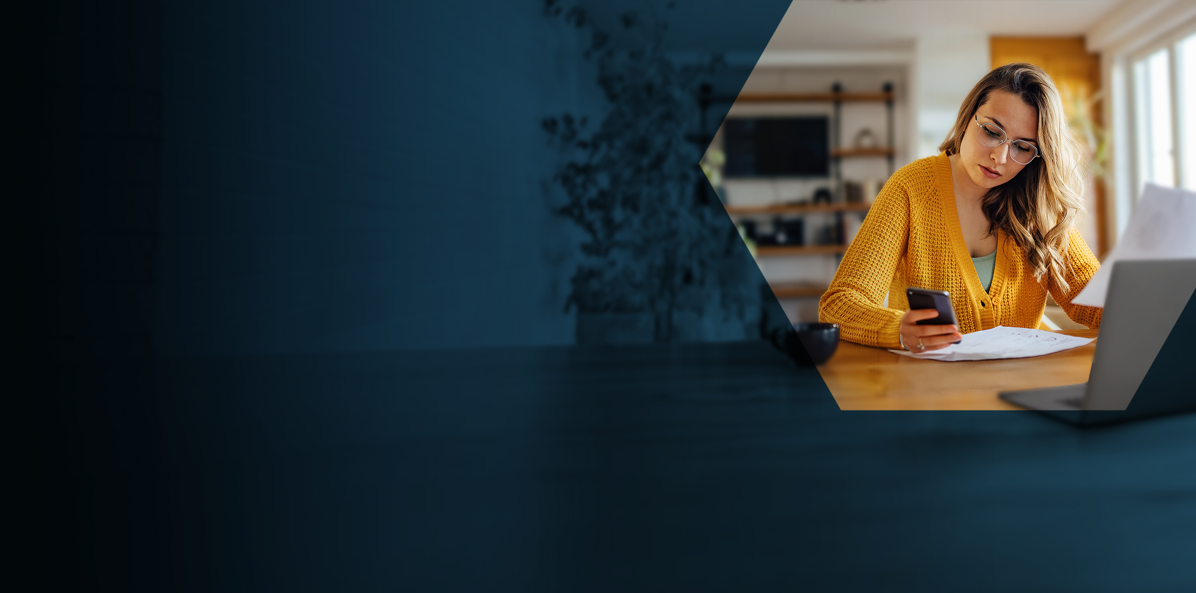 Desktop Technology Header V002